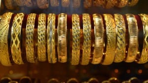 bilezikler çalındı