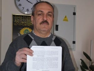 UYARI LEVHASI OLMADAN KES?LEN TRAF?K CEZASINI MAHKEME ?PTAL ETT? POL?S HIZ SINIRI A?TIN D?YE CEZA KEST? VATANDA? ?PTAL ?Ç?N MAHKEMEYE BA?VURDU MAHKEME, 'DEVLET VATANDA?INA TUZAK KURMAZ' D?YE KES?LEN CEZAYI ?PTAL ETT?