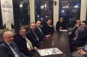 BA?KAN ?AH?NER BURSA'DA ??ADAMLARI ?LE B?RARAYA GELD? SUNGURLU BELED?YE BA?KANI ABDULKAD?R ?AH?NER; "YATIRIM ?Ç?N ?LÇEM?ZE GELECEK ??ADAMLARINA HER TÜRLÜ DESTE?? VERMEYE HAZIRIZ"