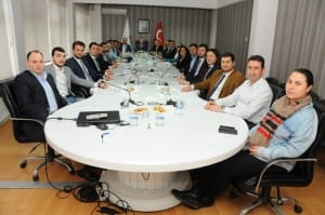 KARADEN?ZL? GENÇ G?R???MC?LER GÜÇ B?RL??? OLU?TURDU