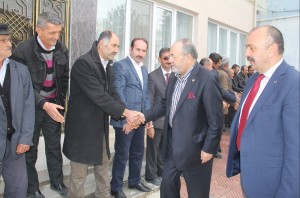 USLU VE BEK?RO?LU?NDAN ORTAKÖY Z?YARET? AK PART? ÇORUM M?LLETVEK?L? VE TBMM ?DARE AM?R? SAL?M USLU; ?ORTAKÖY?ÜN KAYBOLAN YILLARINI TELAF? ED?YORUZ? AK PART? ÇORUM ?L BA?KANI RUM? BEK?RO?LU; ?M?LLETLE ARAMIZA K?MSE G?REMEZ?