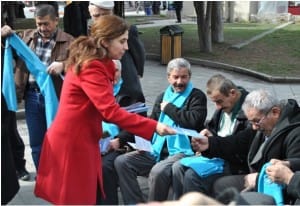 ?HA VE TÜRK?YE GAZETES??NDEN BEK?RO?LU?NA Z?YARET AK PART? ÇORUM ?L BA?KANI RUM? BEK?RO?LU; ?28 ?UBAT?IN ?ZLER?N? AK PART? S?LD??