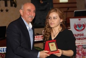 TAPDER ÜYELER? YEMEKTE BULU?TU