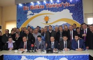 CEYLAN, M?LLETVEK?LL??? ADAYLI?INI AÇIKLADI AK PART? ÇORUM M?LLETVEK?L? ADAY ADAYI AHMET SAM? CEYLAN; ?YEN? TÜRK?YLE ÖZGÜRLÜ?ÜN VE KARDE?L???N TÜRK?YE?S? OLACAK? ?ÇORUM?A SEVDALIYIM VE ÇORUM?A H?ZMET ?Ç?N ADAYIM? ?YAPTIKLARIMIZ YAPACAKLARIMIZIN TEM?NATIDIR?