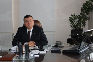 necip uygur (3)