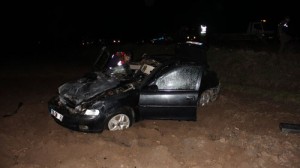 osmancik-ta-takla-atan-otomobil-yandi-4-yarali_buyuk_10504377821422736630