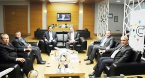 AK PART?'DEN REKTÖR ALKAN'A Z?YARET