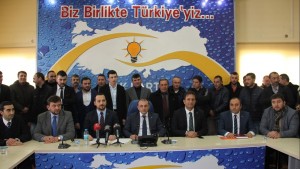 FINDIK, AK PART??DEN ADAY AK PART? ÇORUM M?LLETVEK?L? ADAY ADAYI SAL?H OSMAN FINDIK; ?ÇORUM HALKININ TÜRK?YE BÜYÜK M?LLET MECL?S?NDEK? GENÇ, D?NAM?K VE ENERJ? DOLU SES? OLMAK AMACIYLA BU H?ZMETE TAL?P OLDUM?