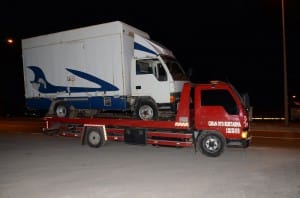ÇALINTI KAMYONET ?HBARI POL?S? ALARMA GEÇ?RD?