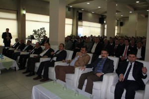 TBMM ADALET KOM?SYONU BA?KANI AHMET ?Y?MAYA: ?TÜRK?YE?N?N ASIL KAR?I KAR?IYA BULUNDU?U EN BÜYÜK PROBLEM 5?LER?N KORKUSU? ?TÜRK?YE?N?N EKONOM?DE BÜYÜMES?, ?ST?KRARINI KORUMASI, GEL??M??L?K SINIRLARINI ZORLAMASI, D?NAM?ZM?, AMER?KA?YI, FRANSA?YI, ?NG?LTERE?Y? KORKUTUYOR? ?TÜRK?YE?N?N BU D?NAM?ZM?N? ÖNLEMEK ?Ç?N 5?LER?N BÜYÜK B?R KÜRESEL MÜHEND?SL??? VAR?