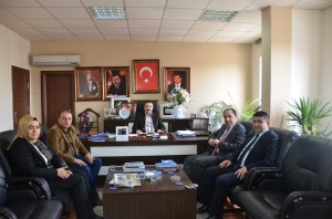 REKTÖR ALKAN?DAN AK PART? VE SEND?KALARA Z?YARET