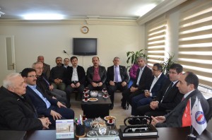 REKTÖR ALKAN?DAN AK PART? VE SEND?KALARA Z?YARET