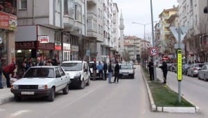 ÇORUM?DA S?LAHLI KAVGA: 2 YARALI