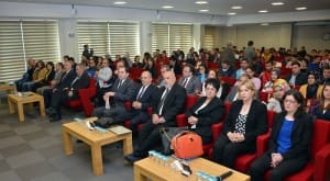 H?T?T ÜN?VERS?TES?'DE ?OBEZ?TE VE EGZERS?Z? PANEL? HERKES ?Ç?N SPOR FEDERASYONU BA?KANI PROF. DR. ERDAL ZORBA; SA?LIKLI, ??DDETTEN UZAK VE GELECE?E GÜVENLE BAKAN B?R TÜRK?YE ?ST?YORSAK SPOR YAPMALIYIZ? ?OBEZ?TE HER YIL 1 M?LYONRDAN FAZLA ÖLÜME NEDEN OLMAKTADIR? ?BUGÜN DÜNYADA YAPILAN ARA?TIRMALARDA HER YIL 3.2 M?LYON ?NSAN F?Z?KSEL AKT?V?TE EKS?KL???NDEN HAYATINI KAYBED?YOR? H?T?T ÜN?VERS?TES? REKTÖRÜ PROF. DR. REHA MET?N ALKAN; ?OBEZ?TEDEN KORUNMAK TEDAV? ETMEKTEN DAHA KOLAYDIR? H?T?T ÜN?VERS?TES? TIP FAKÜLTES? DEKANI PROF. DR. METE DOLAPÇI; ?OBEZ?TE ?LE MÜCADELEDE ZAYIFLAMA ?LAÇLARI, D?YET KAMPLARI VE CERRAH? MÜDAHALEY? DO?RU BULMUYORUM? BESYO MÜDÜRÜ YRD. DOÇ. DR. FARUK YAMANER; ?HAREKETS?Z B?R TOPLUMLA KAR?IYA KAR?IYAYIZ?