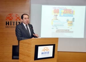 H?T?T ÜN?VERS?TES?'DE ?OBEZ?TE VE EGZERS?Z? PANEL? HERKES ?Ç?N SPOR FEDERASYONU BA?KANI PROF. DR. ERDAL ZORBA; SA?LIKLI, ??DDETTEN UZAK VE GELECE?E GÜVENLE BAKAN B?R TÜRK?YE ?ST?YORSAK SPOR YAPMALIYIZ? ?OBEZ?TE HER YIL 1 M?LYONRDAN FAZLA ÖLÜME NEDEN OLMAKTADIR? ?BUGÜN DÜNYADA YAPILAN ARA?TIRMALARDA HER YIL 3.2 M?LYON ?NSAN F?Z?KSEL AKT?V?TE EKS?KL???NDEN HAYATINI KAYBED?YOR? H?T?T ÜN?VERS?TES? REKTÖRÜ PROF. DR. REHA MET?N ALKAN; ?OBEZ?TEDEN KORUNMAK TEDAV? ETMEKTEN DAHA KOLAYDIR? H?T?T ÜN?VERS?TES? TIP FAKÜLTES? DEKANI PROF. DR. METE DOLAPÇI; ?OBEZ?TE ?LE MÜCADELEDE ZAYIFLAMA ?LAÇLARI, D?YET KAMPLARI VE CERRAH? MÜDAHALEY? DO?RU BULMUYORUM? BESYO MÜDÜRÜ YRD. DOÇ. DR. FARUK YAMANER; ?HAREKETS?Z B?R TOPLUMLA KAR?IYA KAR?IYAYIZ?