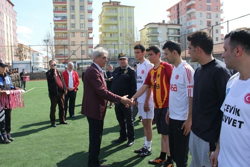 ÇORUM EMN?YET MÜDÜRLÜ?Ü?NDEN FUTBOL TURNUVASI ?UBELERARASI DÜZENLENEN TURNUVADA ÇEV?K KUVVET ?UBE MÜDÜRLÜ?Ü ?AMP?YON OLDU