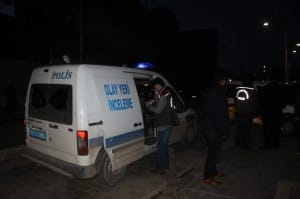 otomobil kurşunlandı (2)
