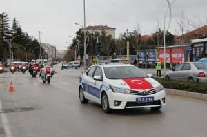 ÇORUM?DA POL?S GÜNÜ KUTLAMALARI ?L EMN?YET MÜDÜRÜ SAL?H ERKAN TARANCI; ?POL?S ADALETE DAYALI, KORKULAN DE??L GÜVEN?LEN B?R GÜÇTÜR?