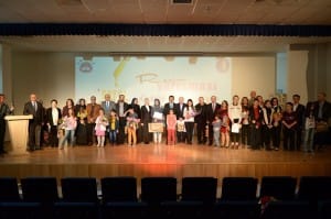 SAYGI?YI RESMETT?LER ÇORUM BELED?YES? GENÇL?K MERKEZLER? TARAFINDAN TÜRK?YE GENEL?NDE DÜZENLENEN ?SAYGI? KONULU RES?M YARI?MASI RES?M SERG?S? AÇILI?I VE ÖDÜL TÖREN? YAPILDI ÇORUM BELED?YE BA?KANI MUZAFFER KÜLCÜ; ?TÜRK?YE, 2023 HEDEF?NE GENÇLERLE ULA?ACAK?