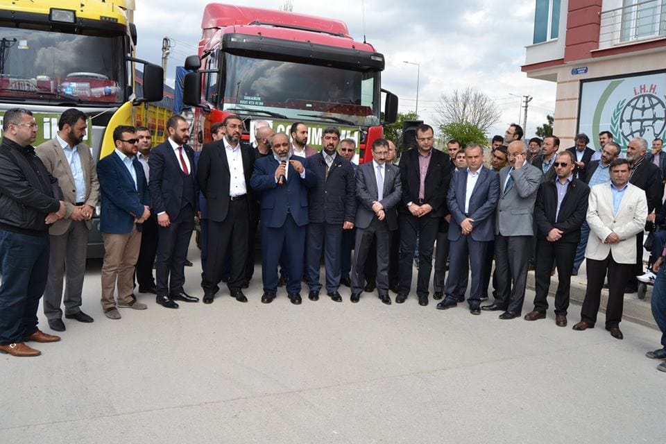 İHH Çorum MÜSİAD Yardım Tırı (2)