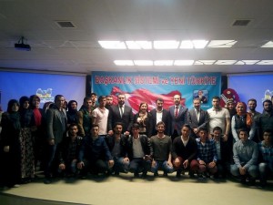 AK PART?'DEN BA?KANLIK S?STEM? VE YEN? TÜRK?YE KONULU PANEL