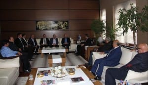 ?LÇELER?N YOL SORUNUNA NE?TER VURULUYOR KARAYOLLARI GENEL MÜDÜRÜ MEHMET CAH?T TURHAN; ?YOLLARIMIZIN KAL?TES?N? YÜKSELTECE??Z? AK PART? ÇORUM M?LLETVEK?L? VE TBMM ?DARE AM?R? SAL?M USLU; "100 YILLIK SORUNLARI ÇÖZÜME KAVU?TURUYORUZ"