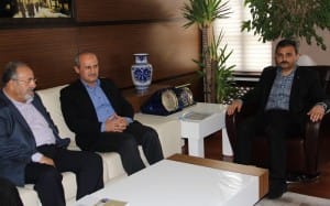 ?LÇELER?N YOL SORUNUNA NE?TER VURULUYOR KARAYOLLARI GENEL MÜDÜRÜ MEHMET CAH?T TURHAN; ?YOLLARIMIZIN KAL?TES?N? YÜKSELTECE??Z? AK PART? ÇORUM M?LLETVEK?L? VE TBMM ?DARE AM?R? SAL?M USLU; "100 YILLIK SORUNLARI ÇÖZÜME KAVU?TURUYORUZ"