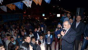 AK PART? ÇORUM M?LLETVEK?L? VE TBMM ?DARE SAL?M USLU; ?TÜRK?YE 500 M?LYON DOLAR ?Ç?N IMF?YE EL AÇARKEN, ÇORUM?A HER YIL 1 M?LYAR TL?L?K YATIRIM YAPILIYOR? ?B?Z?M OLDU?UMUZ YERDE NUTUK ÇEKENLERE ?T?BAR ETMEY?N, YAPTIKLARIMIZI HEM HALK B?L?YOR, HEM HAK B?L?YOR?