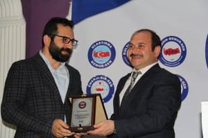 MEMUR SEN?DEN ?2023 TÜRK?YES? VE KURULMAK ?STENEN TUZAKLAR? KONFERANSI ESK? BBP GENEL BA?KANI YALÇIN TOPÇU; ? M?LL? VE ÜN?TER B?R DEVLET, TEK MECL?S, TEK BA?KAN. ALLAH'IN ?ZN?YLE ONDAN SONRA B?Z?M ÖNÜMÜZÜ ALAMAZLAR? YERL? DÜ?ÜNCE DERNE?? BA?KANI VE ESK? BBP GENEL BA?KAN YARDIMCISI MET?N GÜNDO?DU; ?M?LL? B?R ?TT?FAK DED???N?Z M?LL? B?R ?KT?DARA KAR?I KURULMAZ, GAYR? M?LL? ?KT?DARLARA KAR?I OLUR?