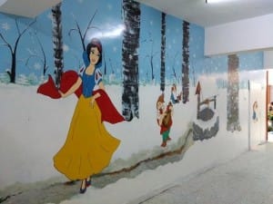 OKUL KOR?DORLARI MASAL KAHRAMANLARIYLA RENKLEND?