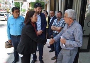 CER?TO?LU?NDAN BAHABEY ÇIKARMASI AK PART? ÇORUM M?LLETVEK?L? ADAYI ?LKSEN CER?TO?UL; ?ÇORUM?DA ORTAK AKLI ÖN PLANA ÇIKARARAK ?EHR? GELECE?E TA?IYACA?IZ?