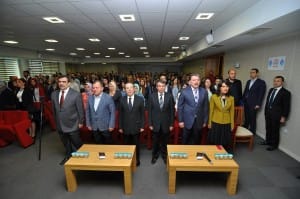 H?T?T ÜN?VERS?TES?'NDEN 'SÖZDEN NOTAYA ???R?N MÜZ?KLE YOLCULU?U' KONULU SÖYLE??