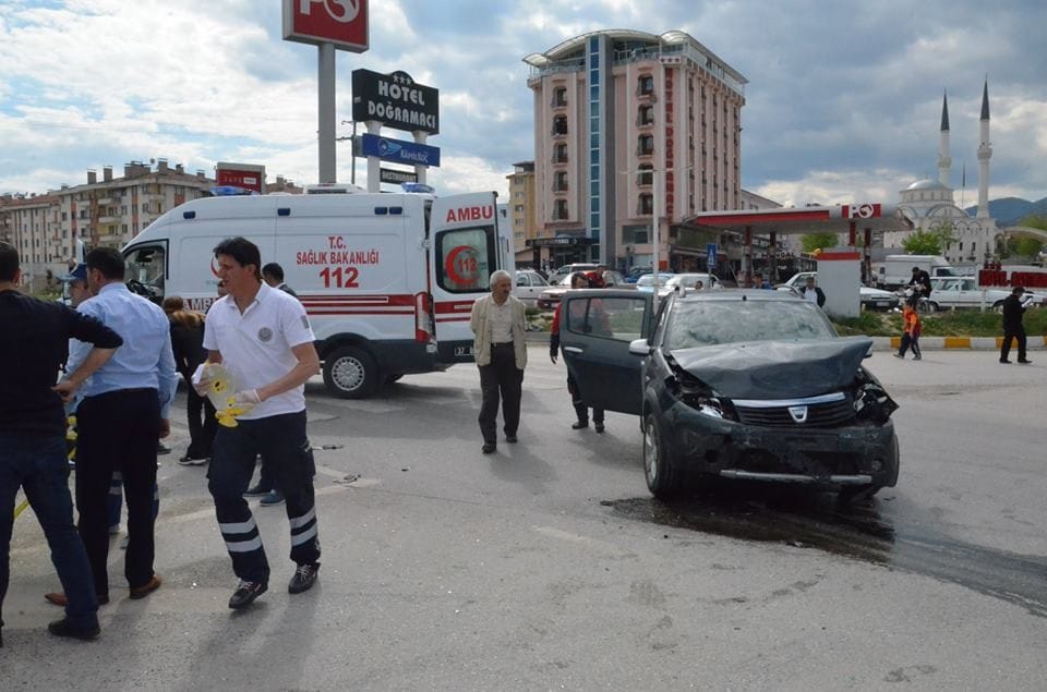 TOSYA?DA TRAF?K KAZASI: 7 YARALI