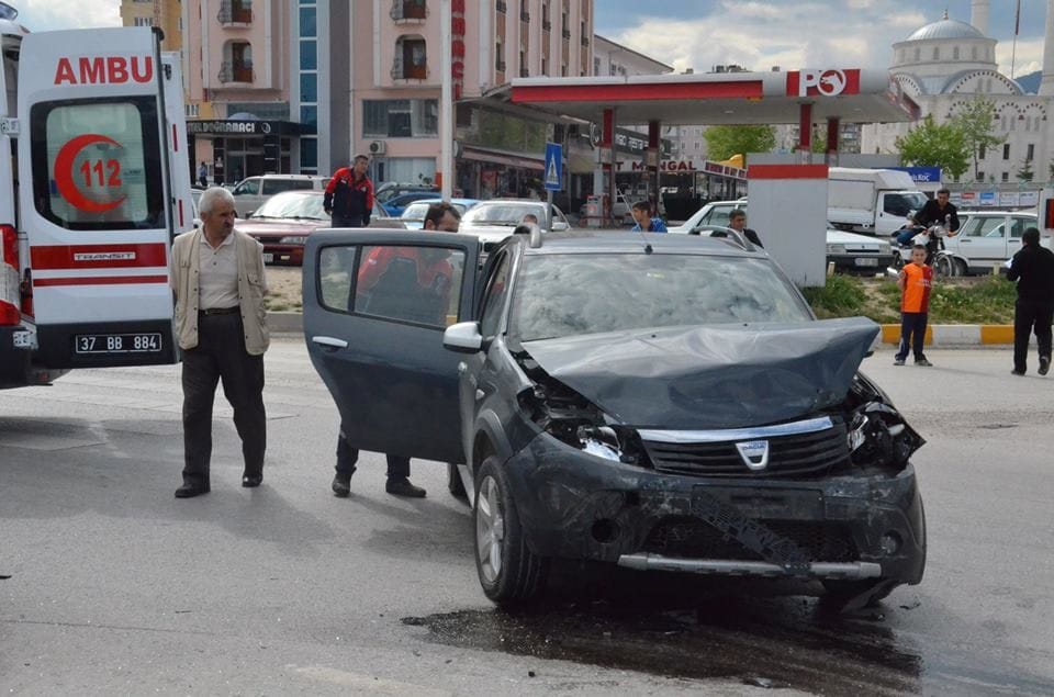 TOSYA?DA TRAF?K KAZASI: 7 YARALI