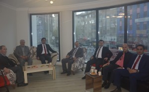 AK PART??DEN ÇANKIRI MÜS?AD?A Z?YARET MÜS?AD ÇANKIRI ?UBE BA?KANI ?ÜKRÜ SERHAT SERDARO?LU; ?ÇANKIRI ?? DÜNYASININ ÖNÜNÜ AÇACAK, YEN? UFUKLAR KAZANDIRACAK PROJELER? HAYATA GEÇ?RMEK ?Ç?N ÇALI?IYORUZ?