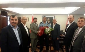 BORSA YÖNET?C?LER??NDEN EMN?YET MÜDÜRÜ KOLCU?YA Z?YARET