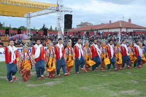 H?T?T ÜN?VERS?TES??NDE MEZUN?YET SEV?NC? H?T?T ÜN?VERS?TES? REKTÖRÜ PROF. DR. REHA MET?N ALKAN; H?T?T ÜN?VERS?TES?N?, ÇORUM?UN DÜNYAYA AÇILAN PENCERES? YAPMAK ?Ç?N GECE GÜNDÜZ ÇALI?TIK? ANKARA BÜYÜK?EH?R BELED?YES? GENEL SEKRETER? PROF. DR. ASIM BALCI; ?REKTÖRÜMÜZ ÜN?VERS?TEM?Z? MARKA HAL?NE GET?RD??