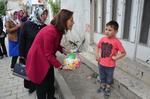 CER?TO?LU?NDAN OSMANCIK ÇIKARMASI AK PART? ÇORUM M?LLETVEK?L? ADAYI ?LKSEN CER?TO?LU; ?TÜRK?YE 2002 YILINDAN BU YANA GERÇEKLE?T?RD??? ?SESS?Z DEVR?M?LE KABU?UNU KIRDI?