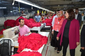 CER?TO?LU?NDAN OSMANCIK ÇIKARMASI AK PART? ÇORUM M?LLETVEK?L? ADAYI ?LKSEN CER?TO?LU; ?TÜRK?YE 2002 YILINDAN BU YANA GERÇEKLE?T?RD??? ?SESS?Z DEVR?M?LE KABU?UNU KIRDI?