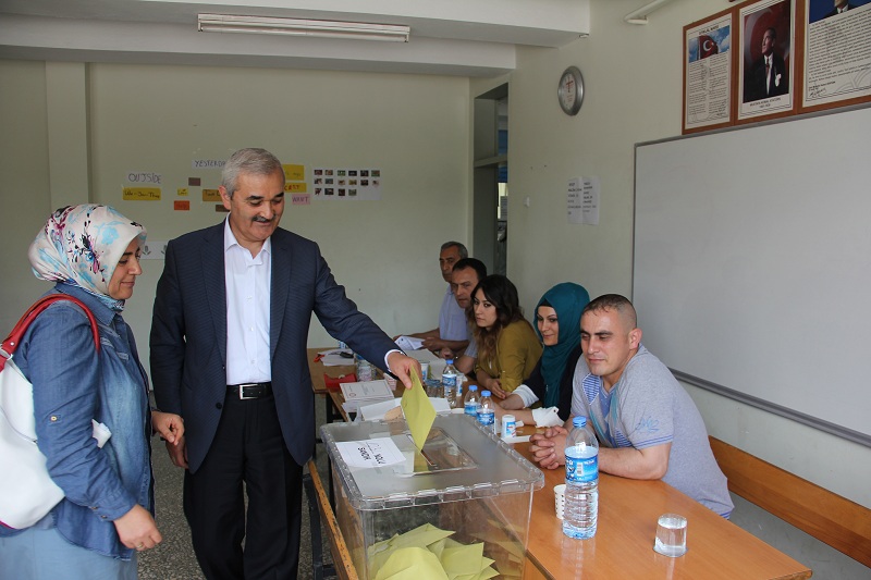 çorum genel seçim oy kullanma (1)