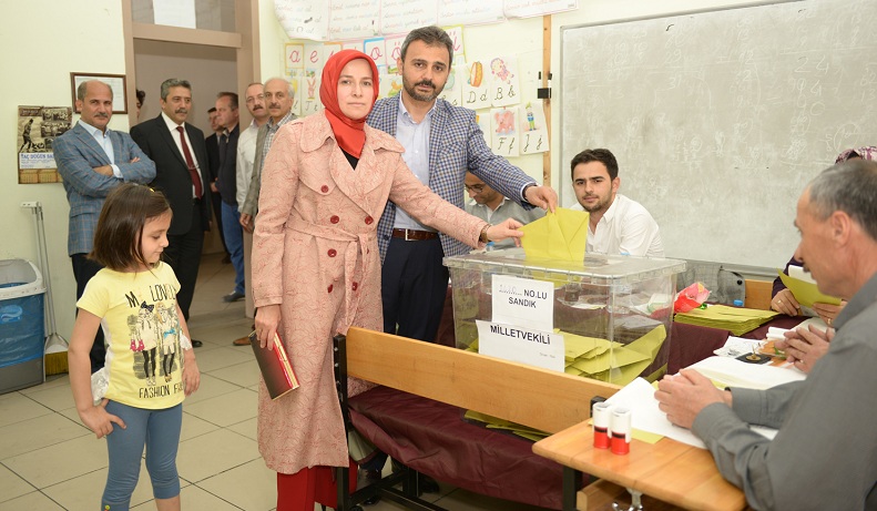 çorum genel seçim oy kullanma (2)