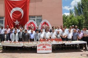 Ç?LEK B?R KÖYÜN KADER?N? DE???T?RD? Ç?LEK ÜRET?M?YLE B?RL?KTE KÖYDEN KENTE GÖÇ ÖNLEND? GIDA TARIM VE HAYVANCILIK ?L MÜDÜRÜ ERKAN ELFAZ ERM??: ?200 DÖNÜM Ç?LEK BAHÇES?YLE KÖYÜN KADER? DE???T??