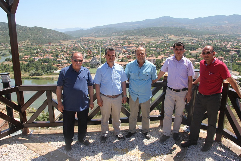 OSMANCIK DERNE??'NDEN BA?KAN KARATA?'A Z?YARET