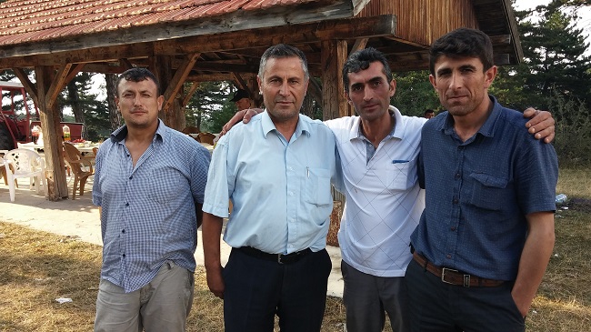 MUHTARLAR BA?PINAR KARACA YAYLASI'NDA BULU?TULAR