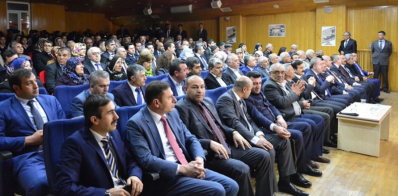 SUNGURLU'DA ÇANAKKALE ZAFER? VE ?EH?TLER? ANMA ETK?NL???
