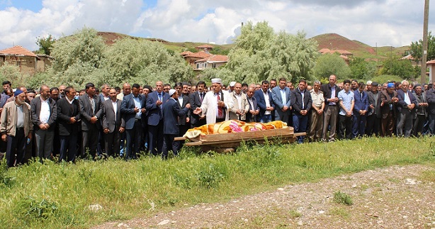 TÖRENE ÇOK SAYIDA VATANDAŞ KATILDI (SERKAN ŞANSEVER/ÇORUM-İHA)
