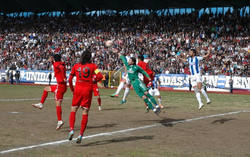 ÇORUM BELEDİYESPOR TEPE TAKLAK