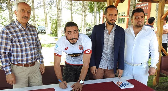 BELEDİYESPOR’A SAĞ BEK TAKVİYESİ