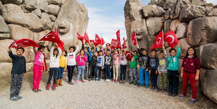 HATTUŞA’DA CUMHURİYET BAYRAMI COŞKUSU