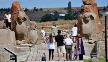 Turistlerin ilgisini çeken ören yerimiz